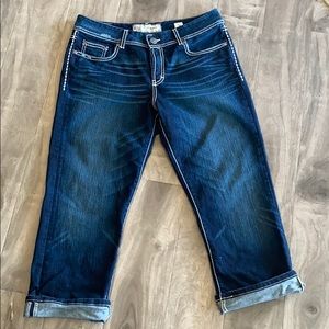 BKE Harper crop size 32